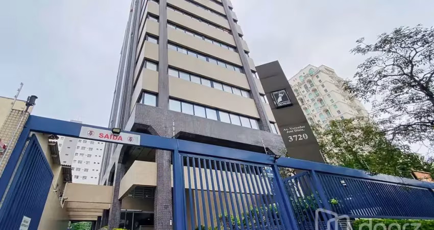 Sala comercial à venda na Avenida Vereador José Diniz, 3720, Campo Belo, São Paulo
