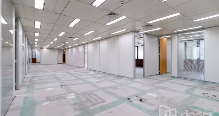 Sala comercial à venda na Rua Verbo Divino, 1488, Chácara Santo Antônio, São Paulo