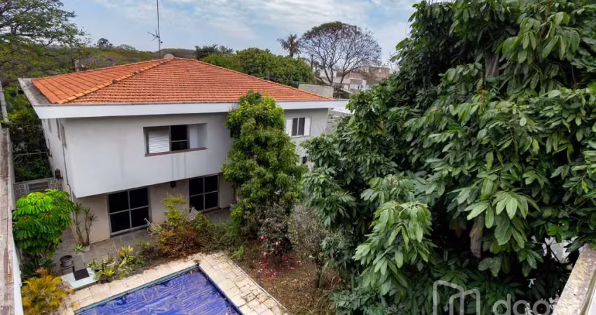Casa com 5 quartos à venda na Pau Brasil, 32, Boaçava, São Paulo