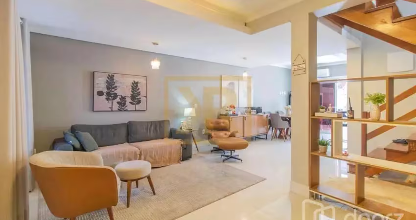 Casa com 3 quartos à venda na Avenida Guaíba, 13280, Ipanema, Porto Alegre