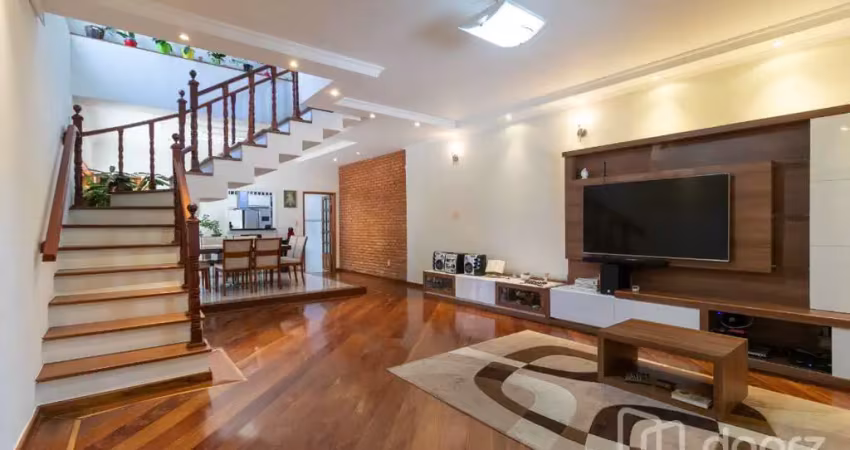 Casa com 3 quartos à venda na Rua Luís Mazzarolo, 181, Vila Clementino, São Paulo