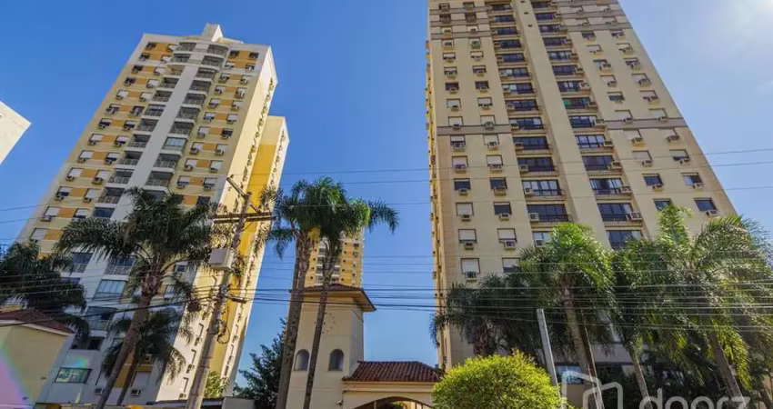 Apartamento com 3 quartos à venda na Avenida Grécia, 1100, Passo da Areia, Porto Alegre
