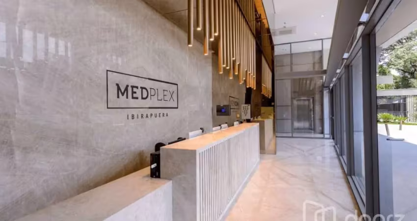 Sala comercial à venda na Avenida Rubem Berta, 850, Indianópolis, São Paulo