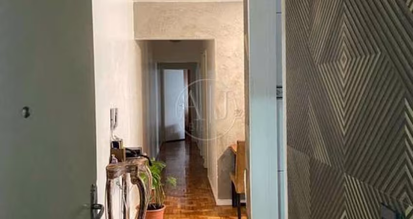 Apartamento à venda em Porto Alegre - Cristal, 79.15m², semi mobiliado, churrasqueira e playground no condomínio.