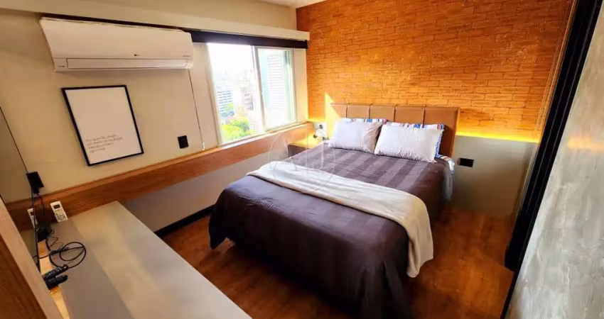 Porteira fechada ótimo apartamento mobiliado à venda no centro histórico de porto alegre com garagem