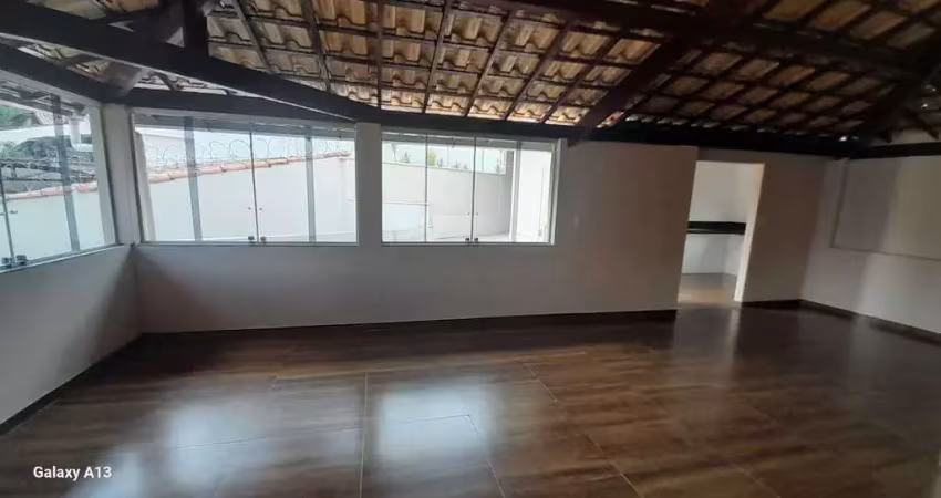OPORTUNIDADE + CASA 3 QUARTOS + SUÍTE + LOCALIZAÇÃO