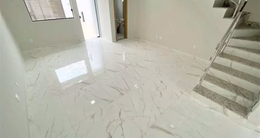 Casa com 3 quartos à venda na Rua Passos Ferreira, Santa Rosa, Belo Horizonte