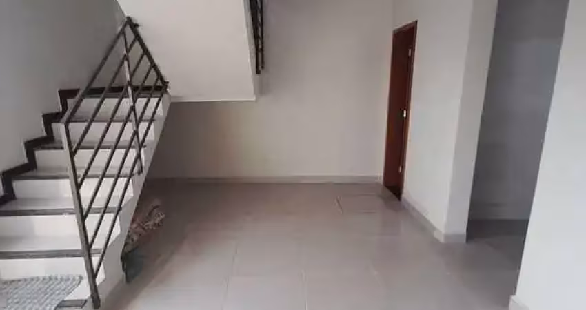 Casa com 3 quartos à venda na Rua Rosinha Cadar, São João Batista, Belo Horizonte