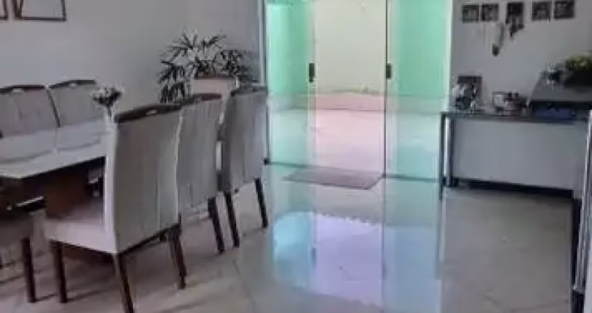 Casa com 3 quartos à venda na Rua Paquetá, Lagoinha Leblon, Belo Horizonte
