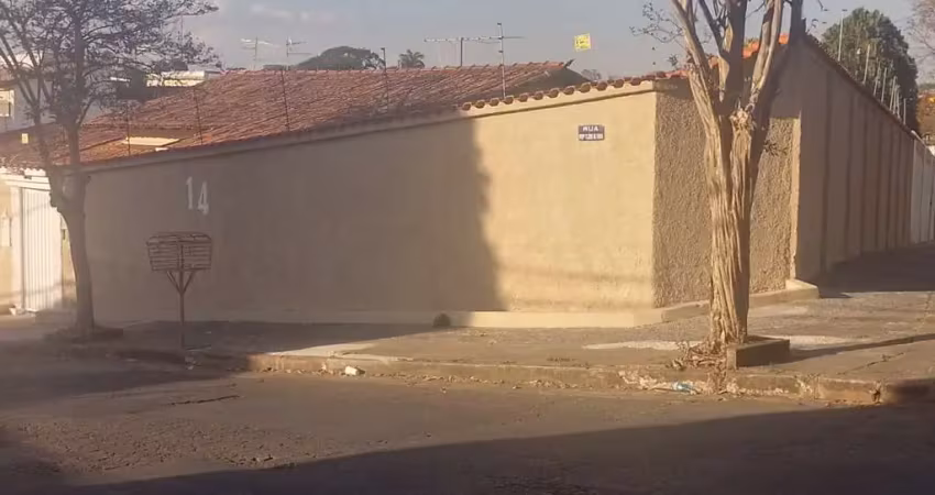 Casa para alugar em santa amélia bh, 3 quartos, 450m²