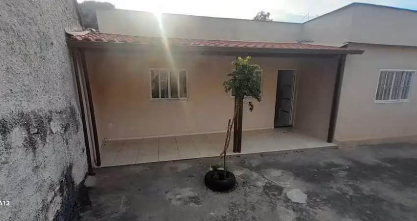 Aluguel: casa; 3 quartos em baronesa, santa luzia – 130m²