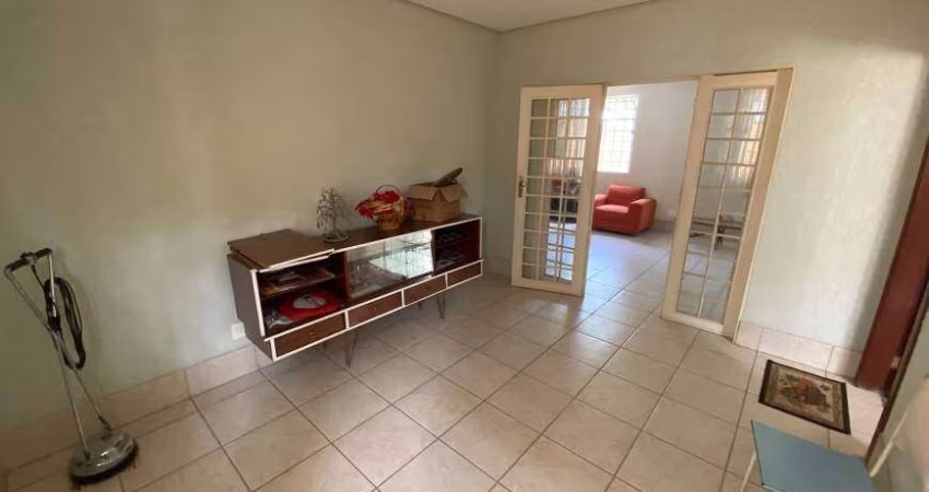 Casa à venda, 3 quartos, 1 suíte, 4 vagas, Minascaixa - Belo Horizonte/MG