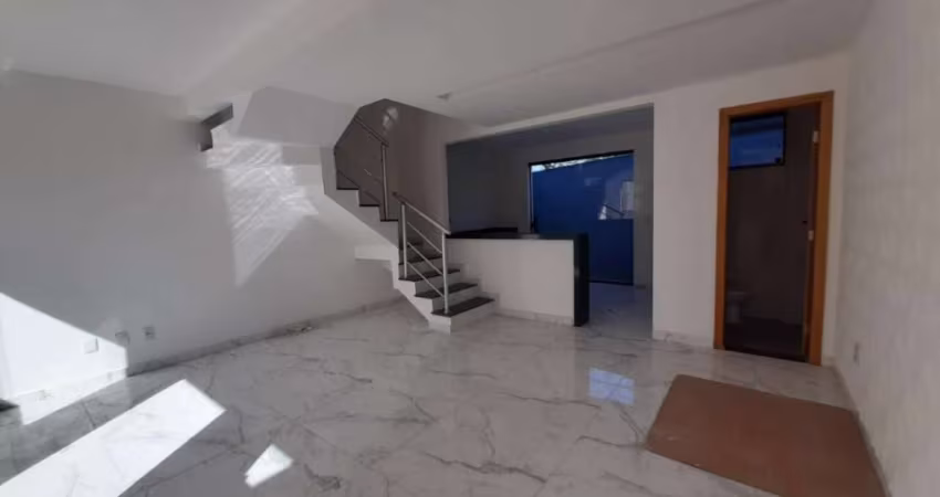 Casa duplex à venda, 3 quartos, 1 suíte, 2 vagas, JARDIM LEBLON - Belo Horizonte/MG