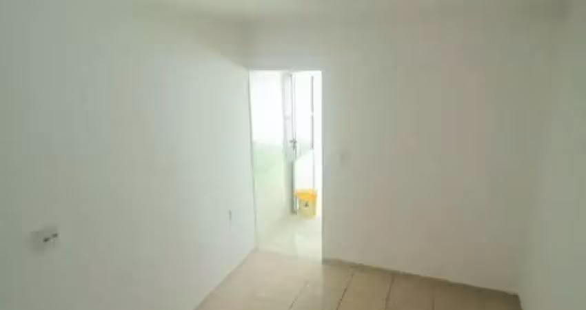 Casa com 2 quartos para alugar na Vila Rosália, Guarulhos 