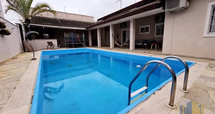 Casa com 4 quartos à venda no Jardim Altos de Santana II, Jacareí 
