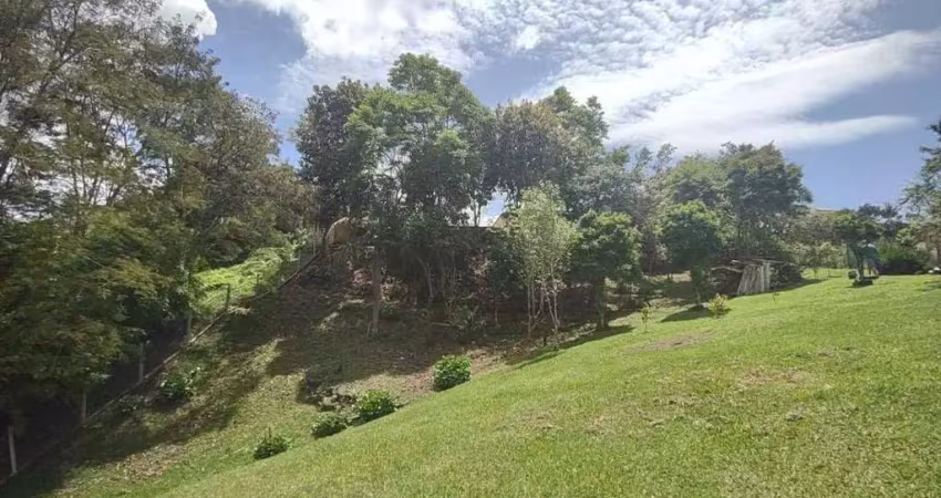 Chácara a venda no bairro pessegueiros – balsa nova/pr.