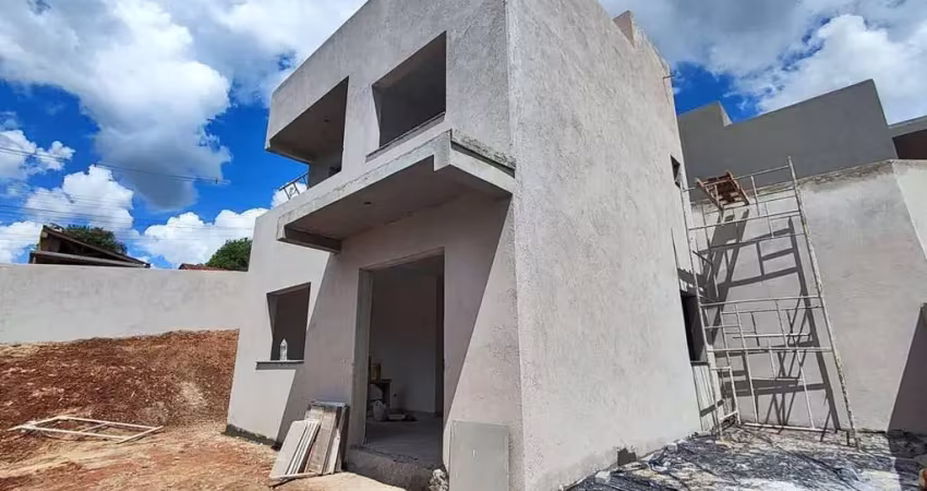 Sobrado à venda no bairro jardim das acácias - em campo largo/pr