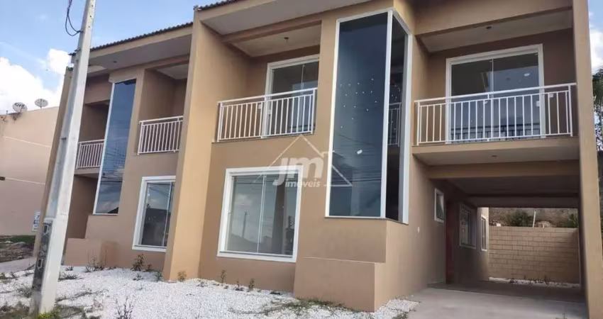 Sobrado no Condomínio Veredas à venda no Bairro Águas Claras, em Campo Largo/PR.