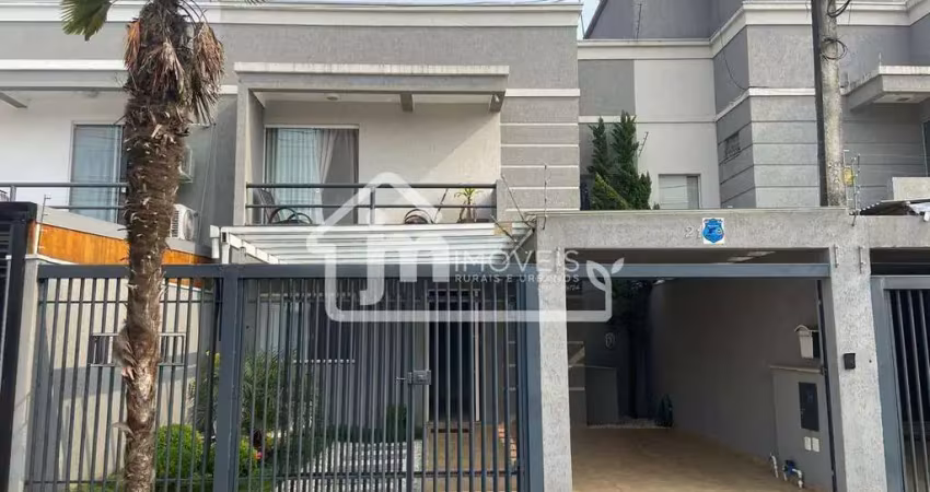 Casa com 3 quartos à venda na Vila Itaqui, Campo Largo 