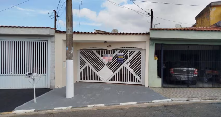 Casa para Venda em Mauá, JARDIM SILVIA MARIA, 2 dormitórios, 1 banheiro, 2 vagas