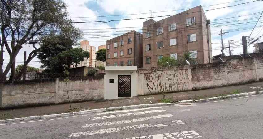 Apartamento para Venda em São Paulo, Parque São Lourenço, 2 dormitórios, 1 banheiro, 1 vaga