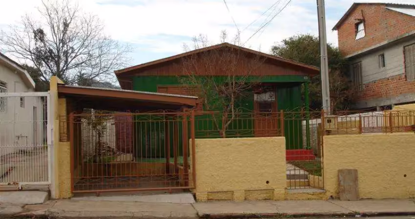 Casa com 3 quartos para alugar na Rua Sete de Setembro, 138, Centro, Santa Maria