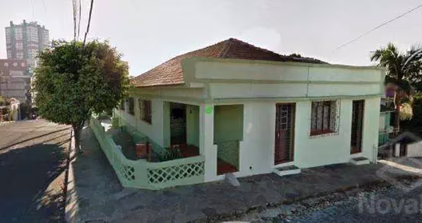 Casa com 3 quartos à venda na Rua Nelson Durand, 340, Nossa Senhora de Lourdes, Santa Maria