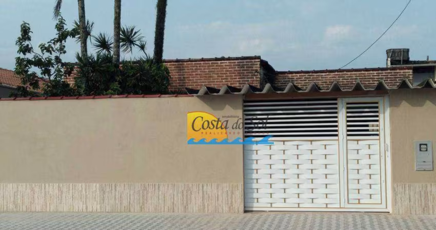 Casa com 3 dormitórios à venda, 135 m² por R$ 600.000,00 - Maracanã - Praia Grande/SP