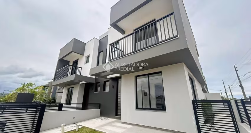 Casa com 2 quartos à venda na Manoel Domingos Ferreira, 62, Campo Duna, Garopaba