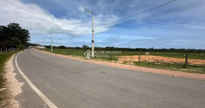 Terreno à venda na Geral Da Ressacada, 85, Ressacada, Garopaba