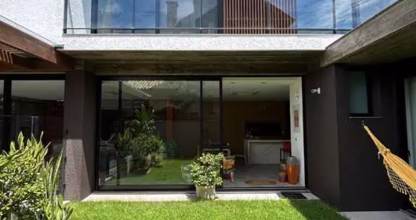 Casa com 4 quartos à venda na Dos Pinheiros, 66, Morrinhos, Garopaba