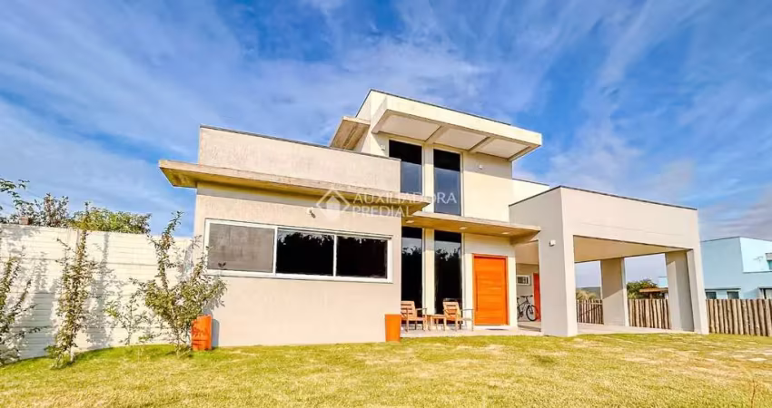 Casa com 4 quartos à venda na Da Esperança, 5940, Araçatuba, Imbituba
