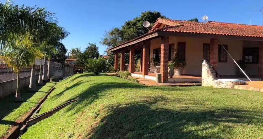 Chácara à venda no Residencial Alvorada em Araçoiaba da Serra SP - 3 quartos por R$ 2.850.000