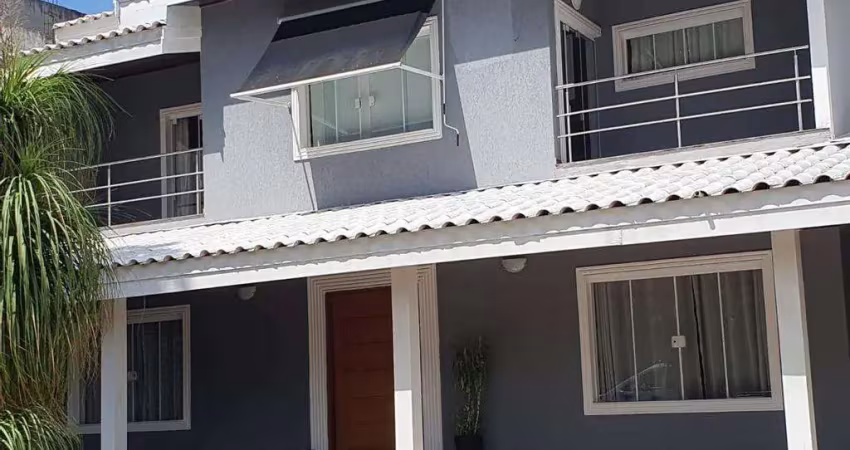 Casa à venda em Sorocaba, Iporanga, com 3 quartos, com 390 m², Condomínio Constantino Mattuci