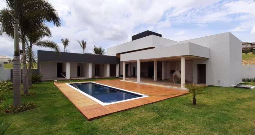 Casa à venda em Sorocaba, Jd Escócia, com 4 suítes, com 486 m², Condomínio Saint Patrick