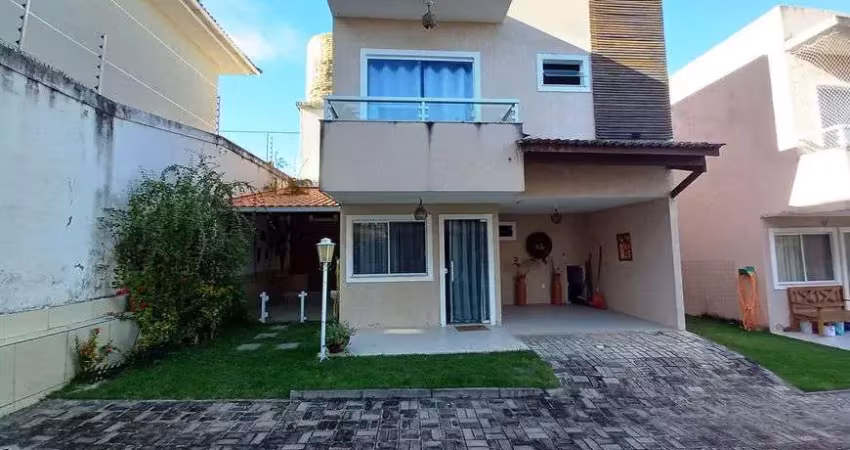Casa para aluguel e venda possui 125 metros quadrados com 3 quartos