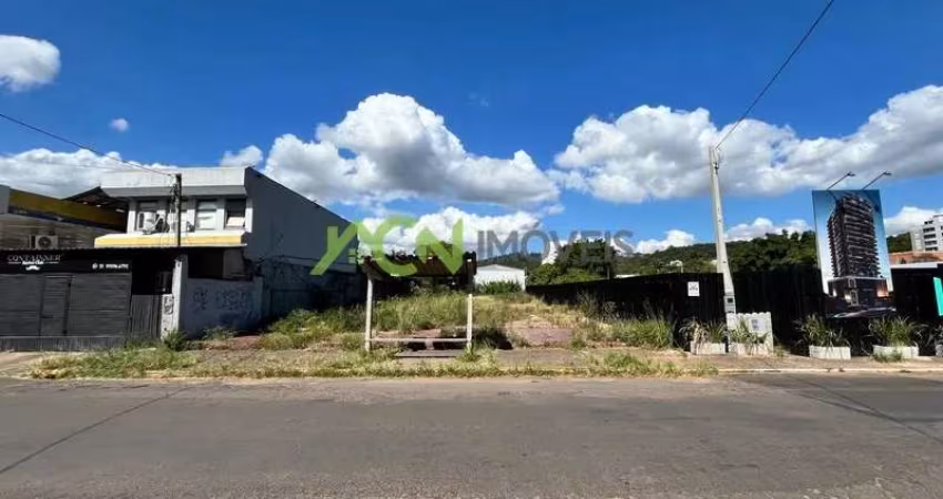 Terreno plano com 984,54m², no Centro de Estância Velha