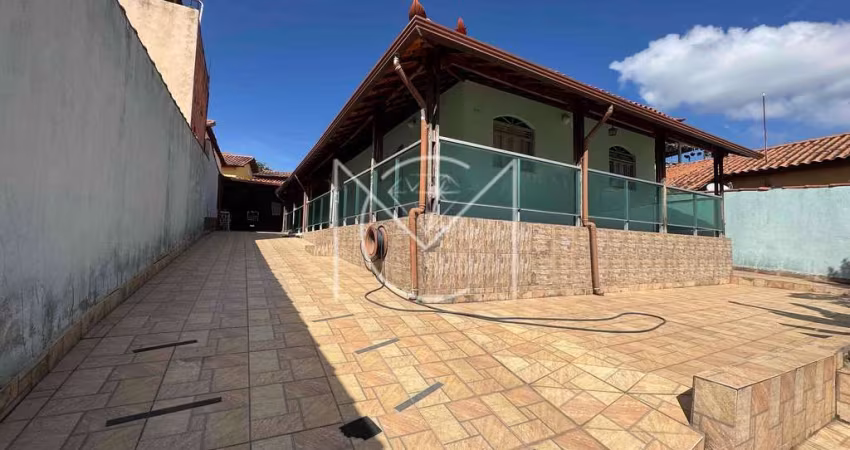 Casa padrão à Venda, São Pedro, Esmeraldas, MG