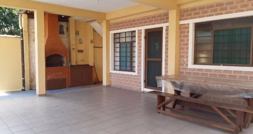 Casa em Balneário Califórnia