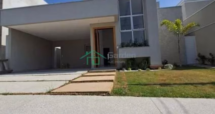 Casa em Condomínio em Bairro do Grama