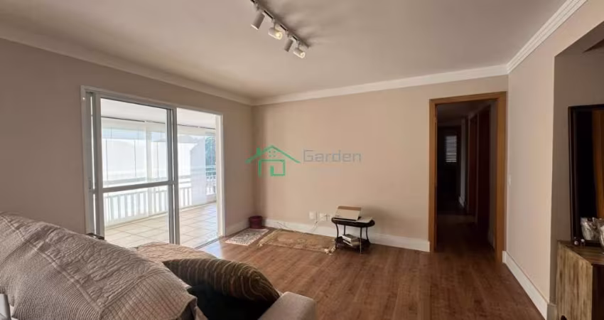 Apartamento em Jardim Esplanada