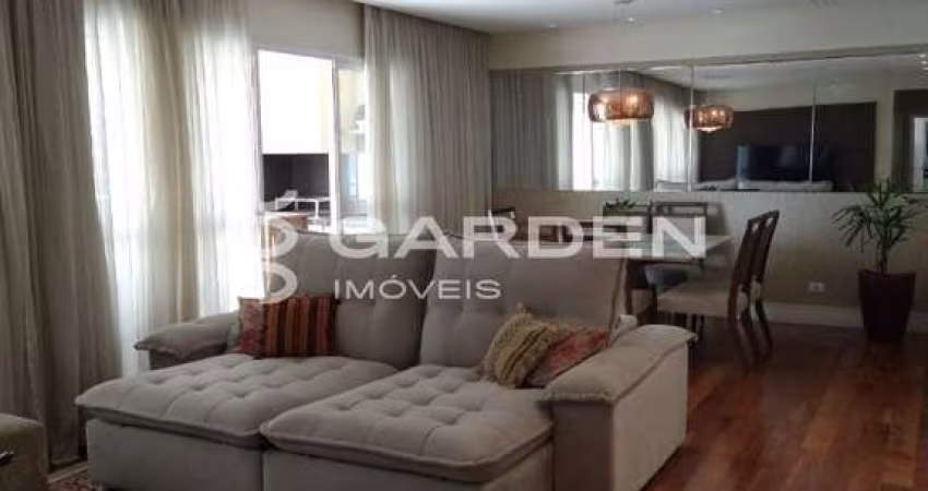 Apartamento em Jardim das Indústrias