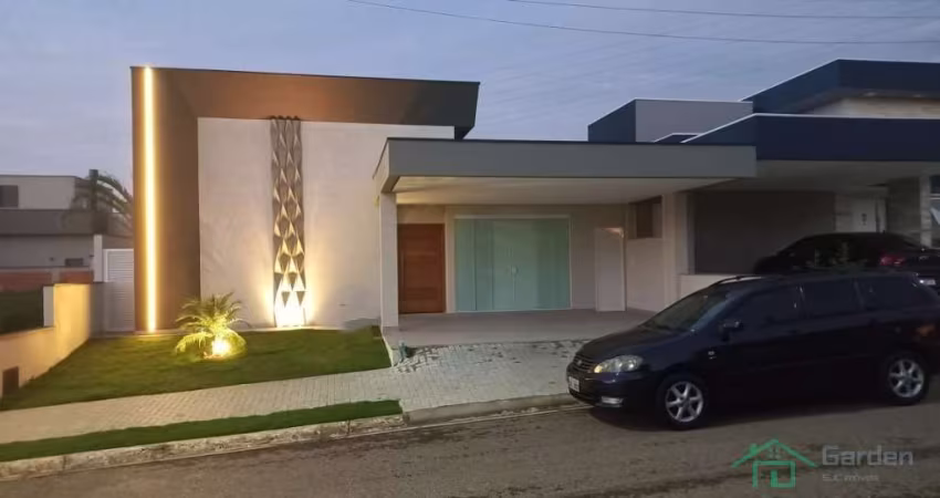 Casa em Condomínio Residencial Floresta