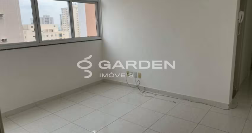 Apartamento em Vila Adyana