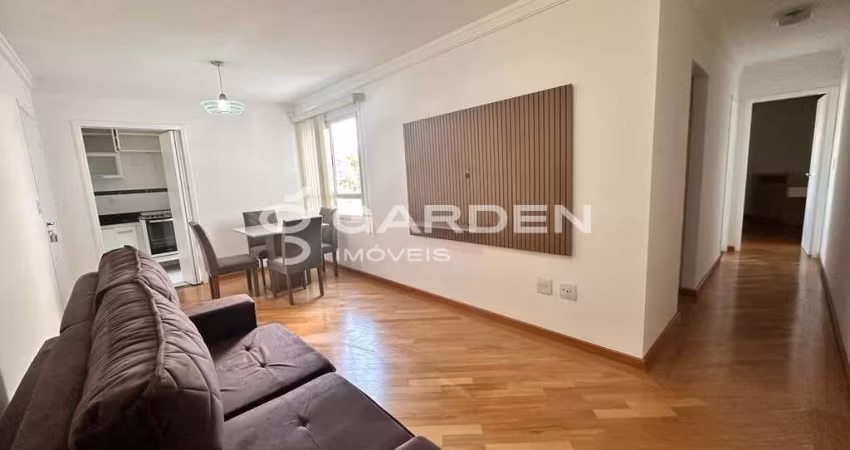 Apartamento em Jardim das Colinas