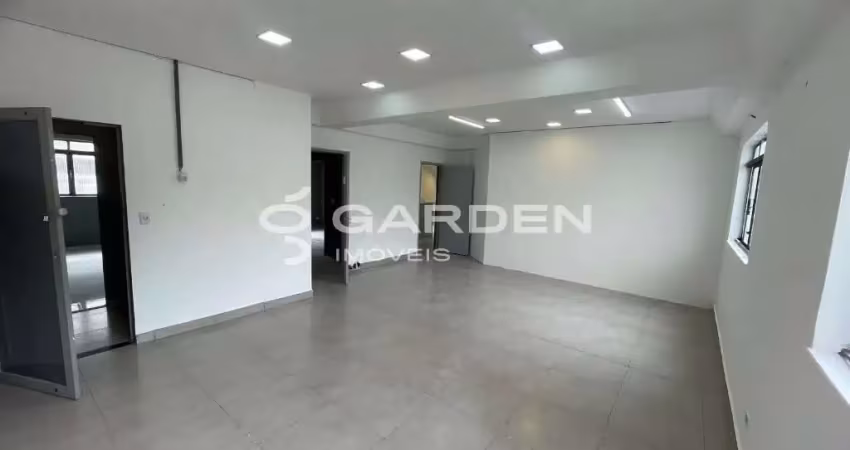 Prédio Comercial em Jardim Esplanada