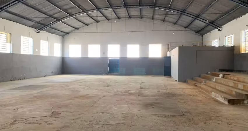 Barracão / Galpão / Depósito com 5 salas para alugar na Chácaras Reunidas, São José dos Campos 