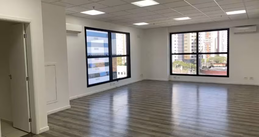 Sala comercial com 1 sala para alugar no Parque Residencial Aquarius, São José dos Campos 