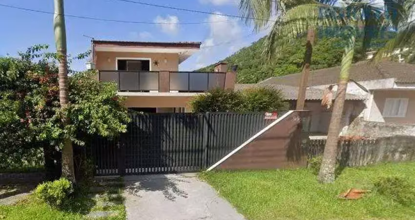 Casa com 3 quartos à venda no Centro, Matinhos 