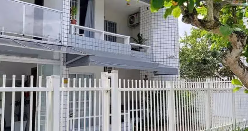 Apartamento em Flamingo  -  Matinhos